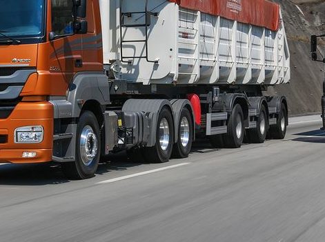 Mercedes-Benz Actros - caminhão pesado