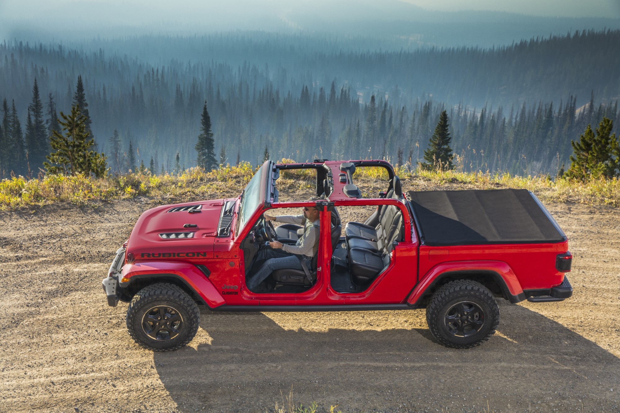 Gladiator, a picape conversível da Jeep em Los Angeles AutoIndústria