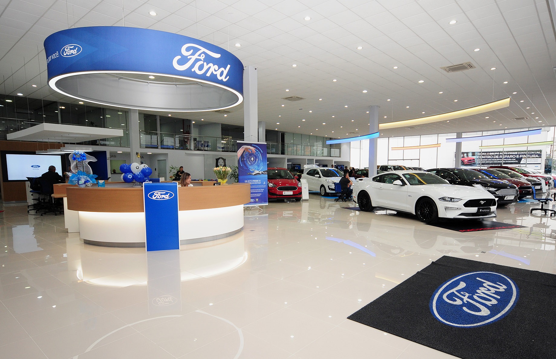 Fique em casa é tema da campanha de pós-venda da Ford