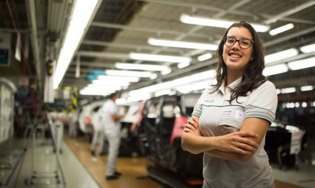 Juliana Coelho assume a fábrica da Jeep em Goiana