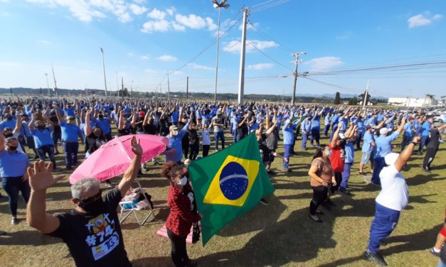 Renault e sindicato chegam a acordo e greve deve acabar nesta terça-feira