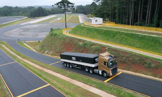 Volvo renova campo de provas em Curitiba