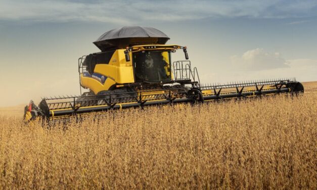 New Holland lança colheitadeira com inteligência artificial