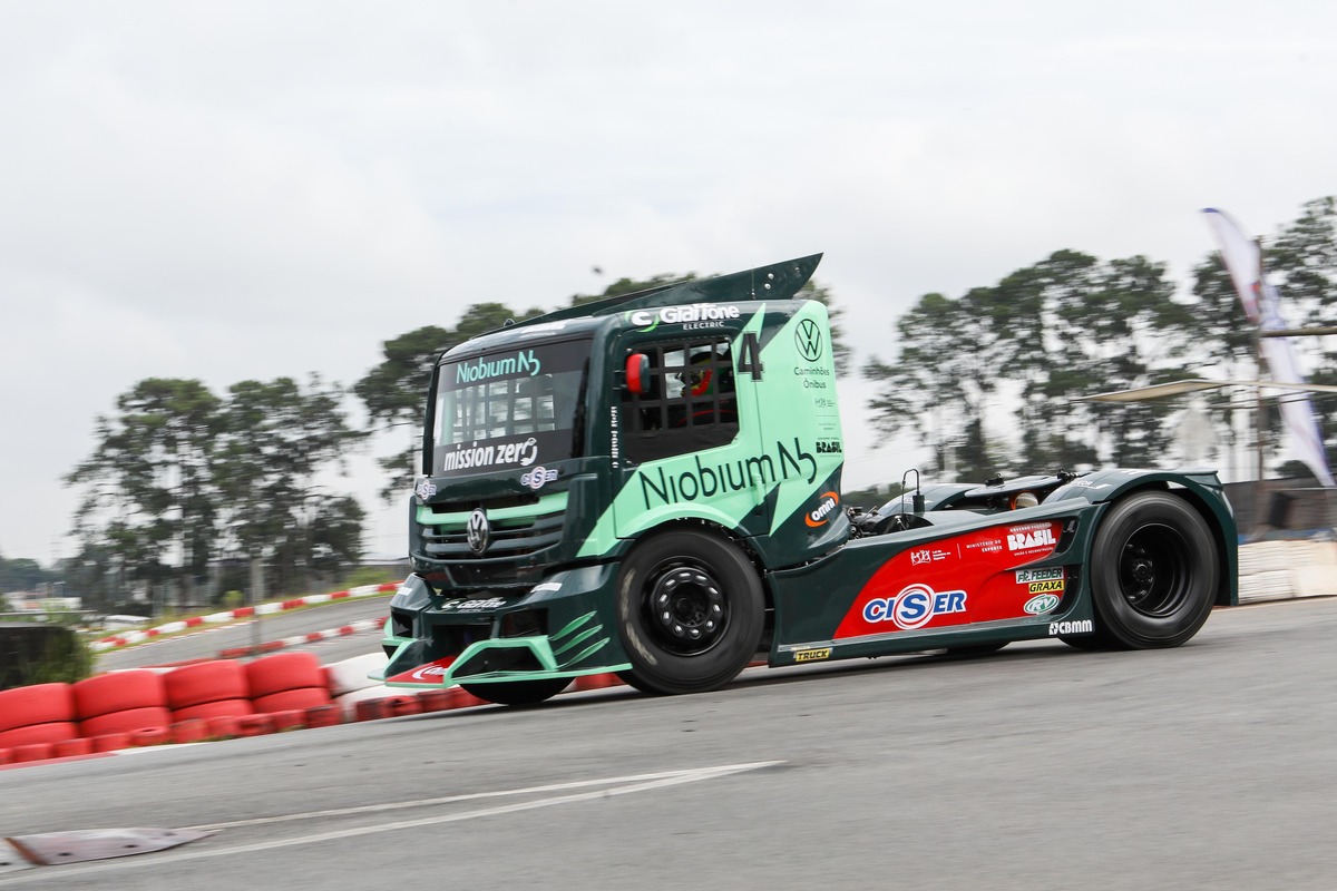 VWCO Meteor Mission Zero - caminhão híbrido - Copa Truck 2023