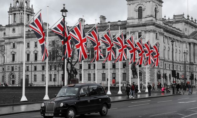 Great Britain postpones by five years the end of combustion vehicle sales