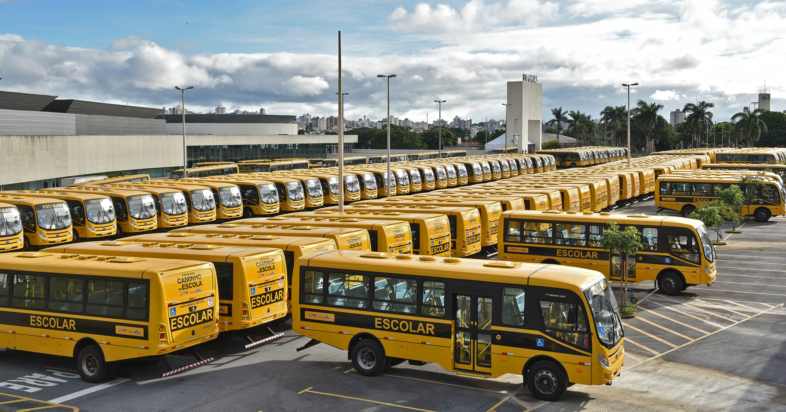 Iveco - Caminho da Escola