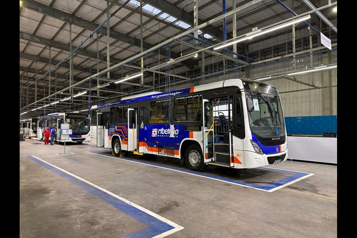 Ribeirão Preto renova frota de ônibus com a Mercedes-Benz