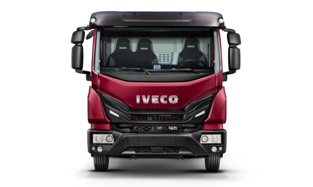 Iveco Tector ganha atualização visual e aprimoramento em conforto