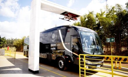 CBMM, Toshiba e VWCO reduzem tempo de carregamento de ônibus elétrico com bateria a base de nióbio