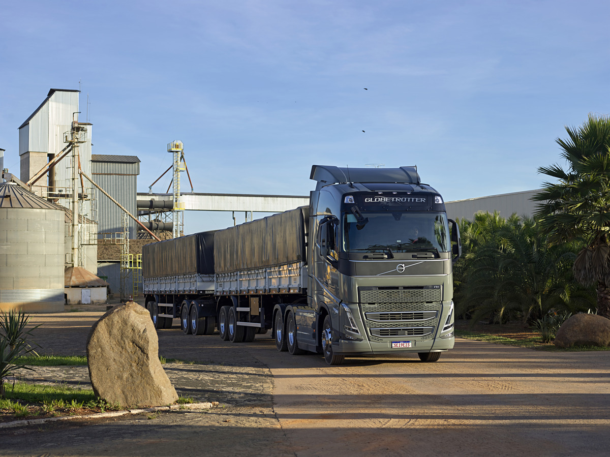 Volvo FH 540 segue a passos largos para mais um ano de liderança nas vendas