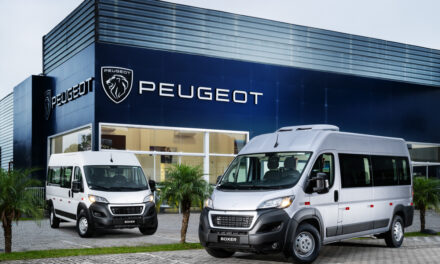 Peugeot inicia venda de novas versões do Boxer Minibus