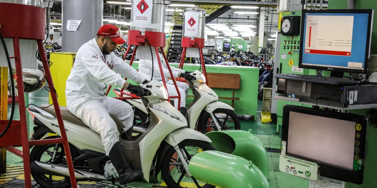 Produção de motos cresce 14% e supera 1 milhão de unidades