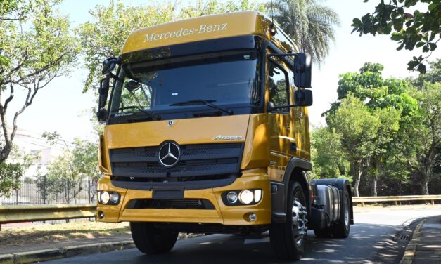 Linha do Mercedes-Benz Atego cresce com dois pesados