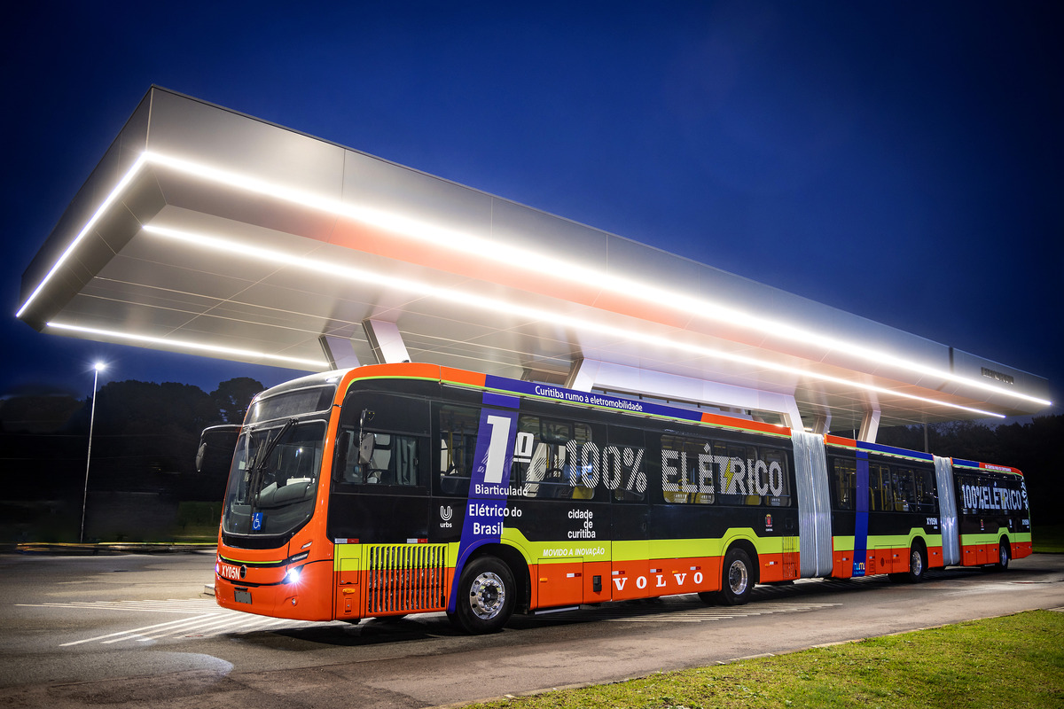 Volvo aposta no biarticulado elétrico para a América Latina