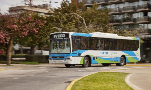 Iveco programa testes no Brasil com ônibus a gás e biometano