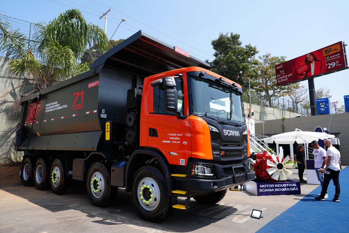 Scania reforça família XT Heavy Tipper Super com configuração 10×4