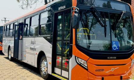 Volvo incrementa frota de ônibus de Brasília