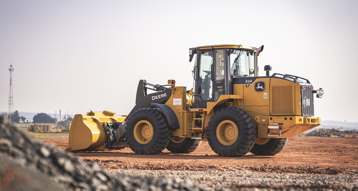 John Deere reforça oferta com as pás-carregadeiras Versão P