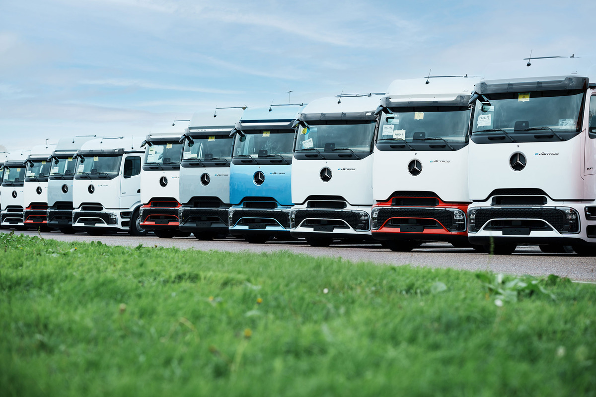 Mercedes-Benz entrega os primeiros eActros 600