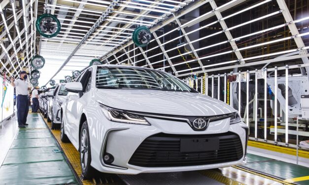 Após três décadas, Corolla perde a hegemonia de Toyota mais vendido no Brasil