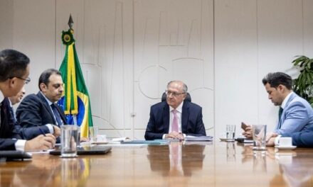 XBRI Pneus anuncia fábrica em Ponta Grossa