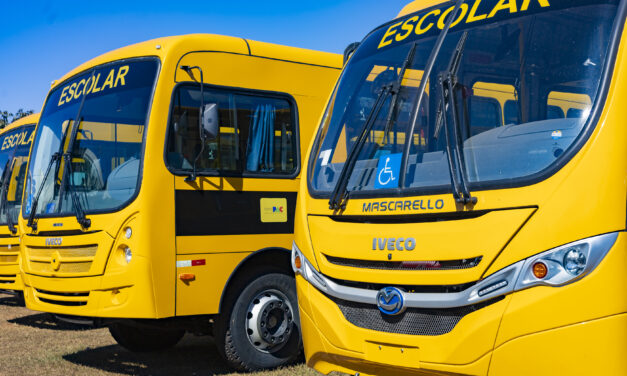 Caminho da Escola: Iveco libera mais 500 ônibus no 1º trimestre.