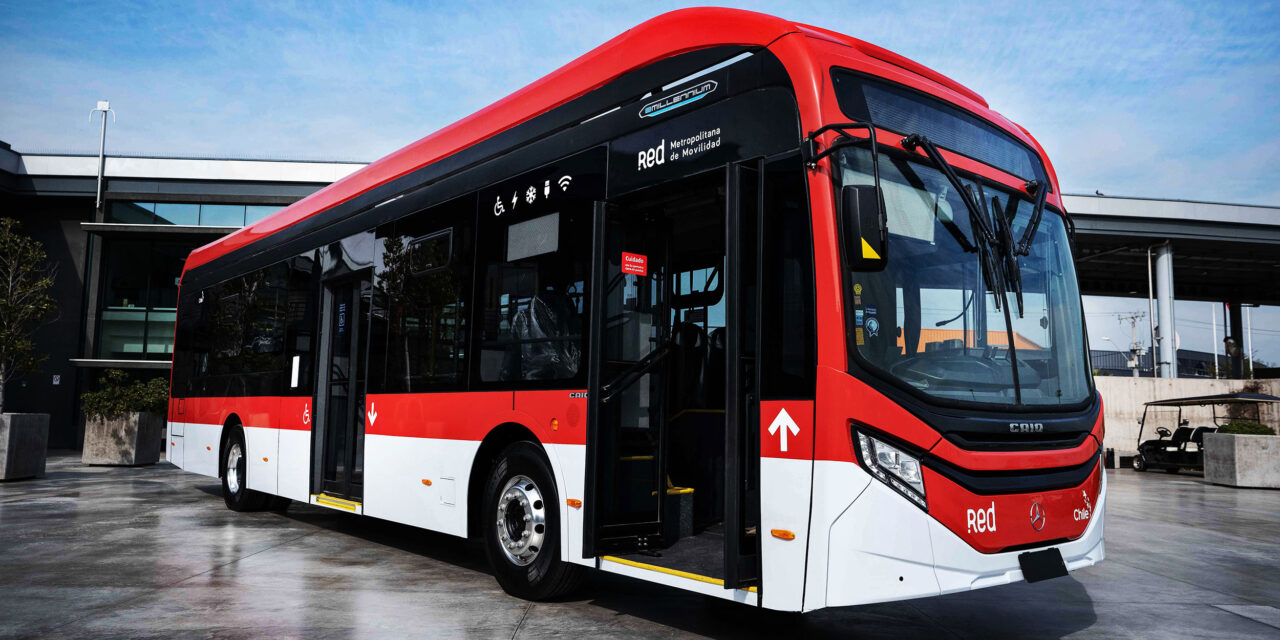 Mercedes-Bens testa ônibus elétrico no Chile