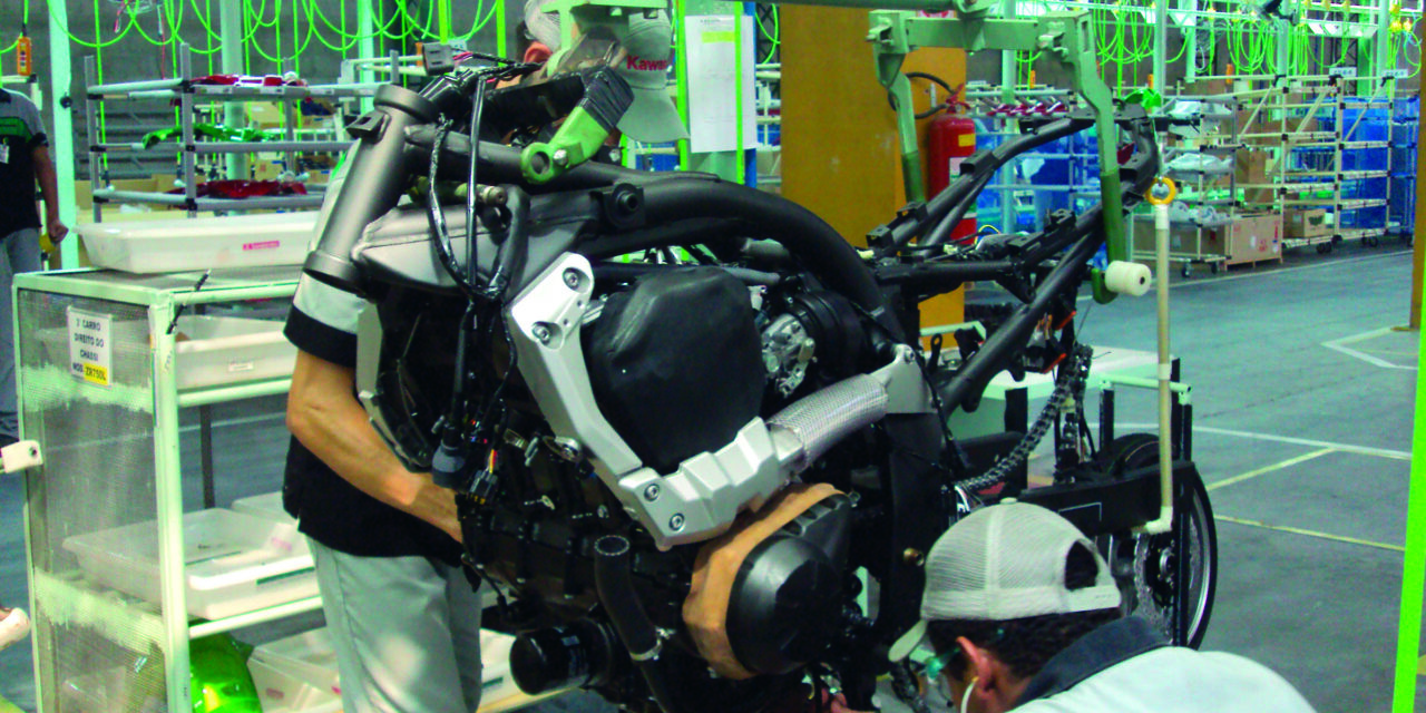 Produção de motos em Manaus supera 500 mil unidades no ano
